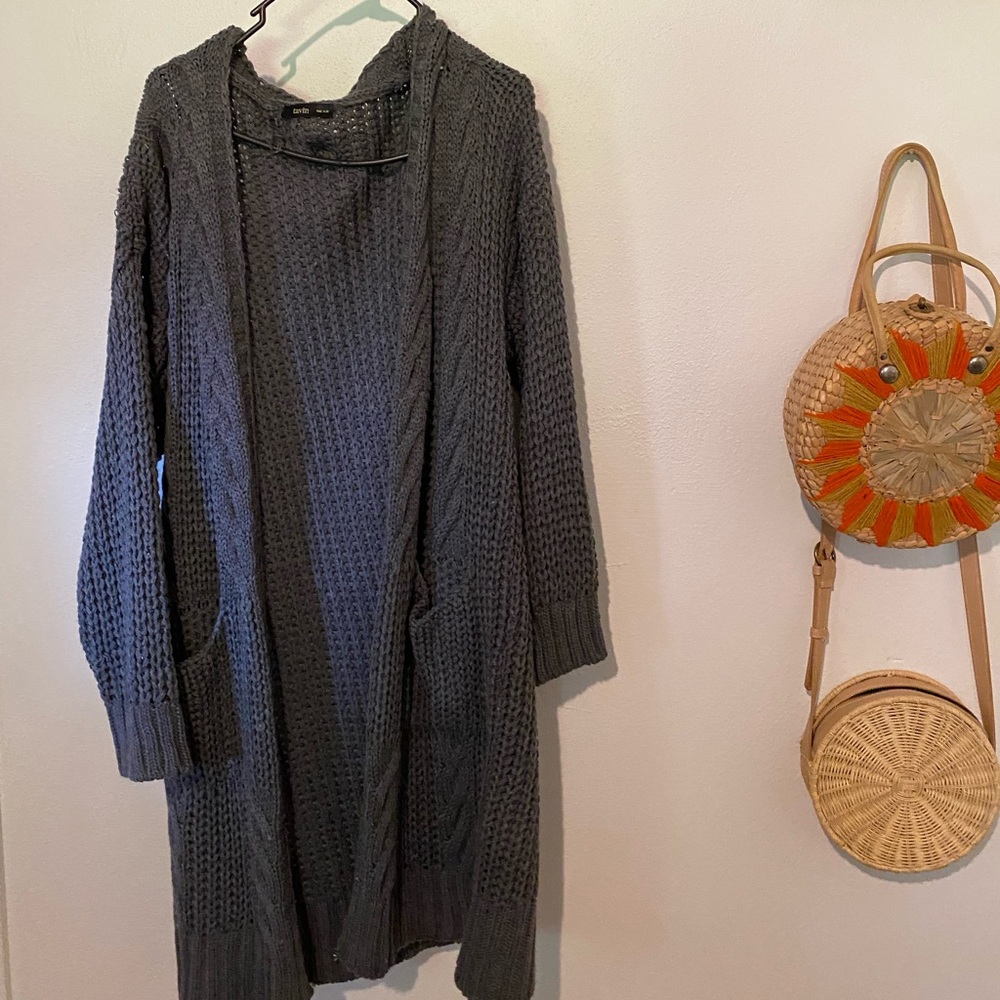 Chunky oversized long cardigan